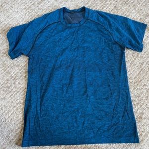 LuluLemon Size L Men’s Tshirt